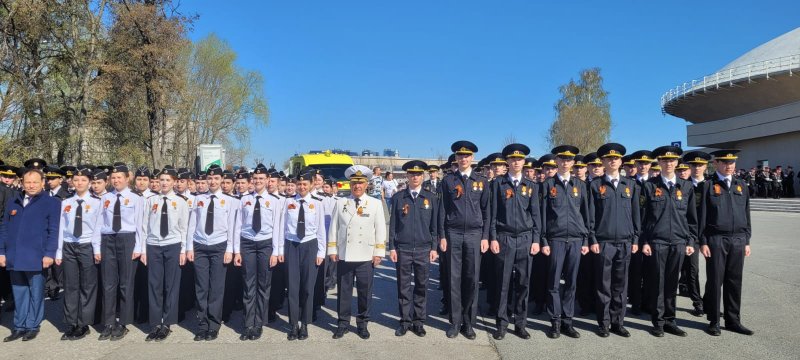 С праздником Великой Победы!
