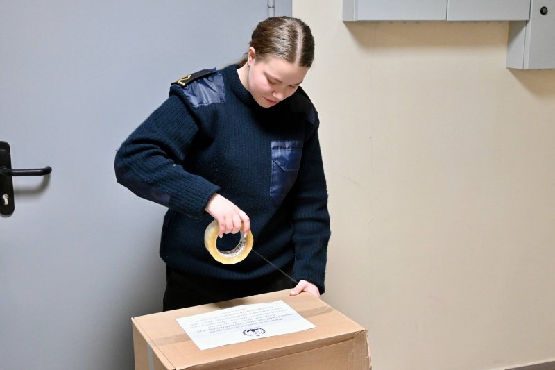 Помогаем СВОим