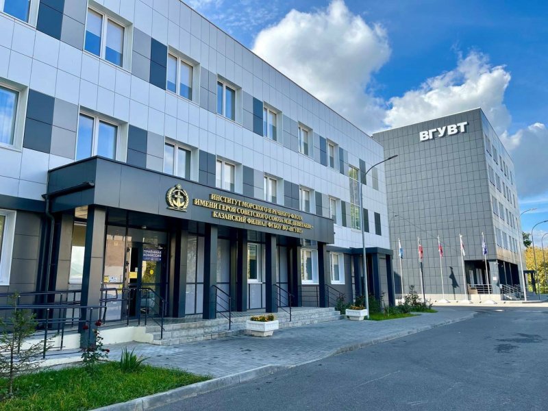 Лидер отрасли 2025