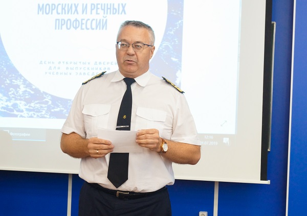Абитуриентов Поволжья приглашают на флот